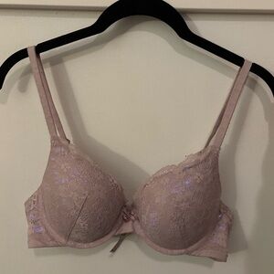 Victoria’s Secret Lace Shiny Bra